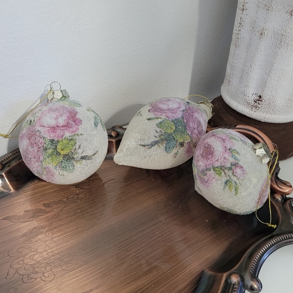 Vintage Sugar Frosted Christmas Ornaments, set of 3 - Picture 4 of 4